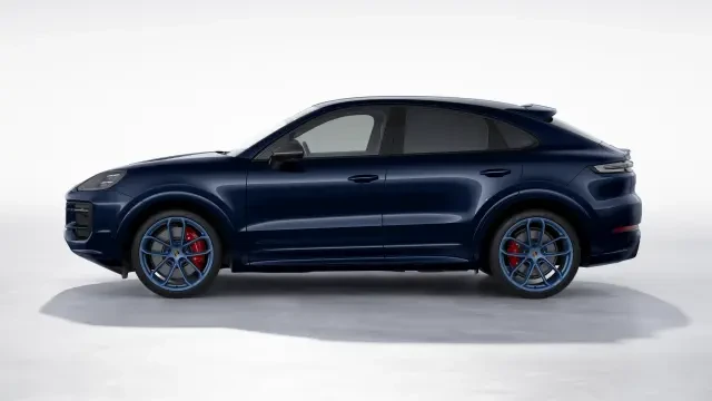 2026 Porsche 9Y0/9Y3 Cayenne GTS - Image 14 of 31