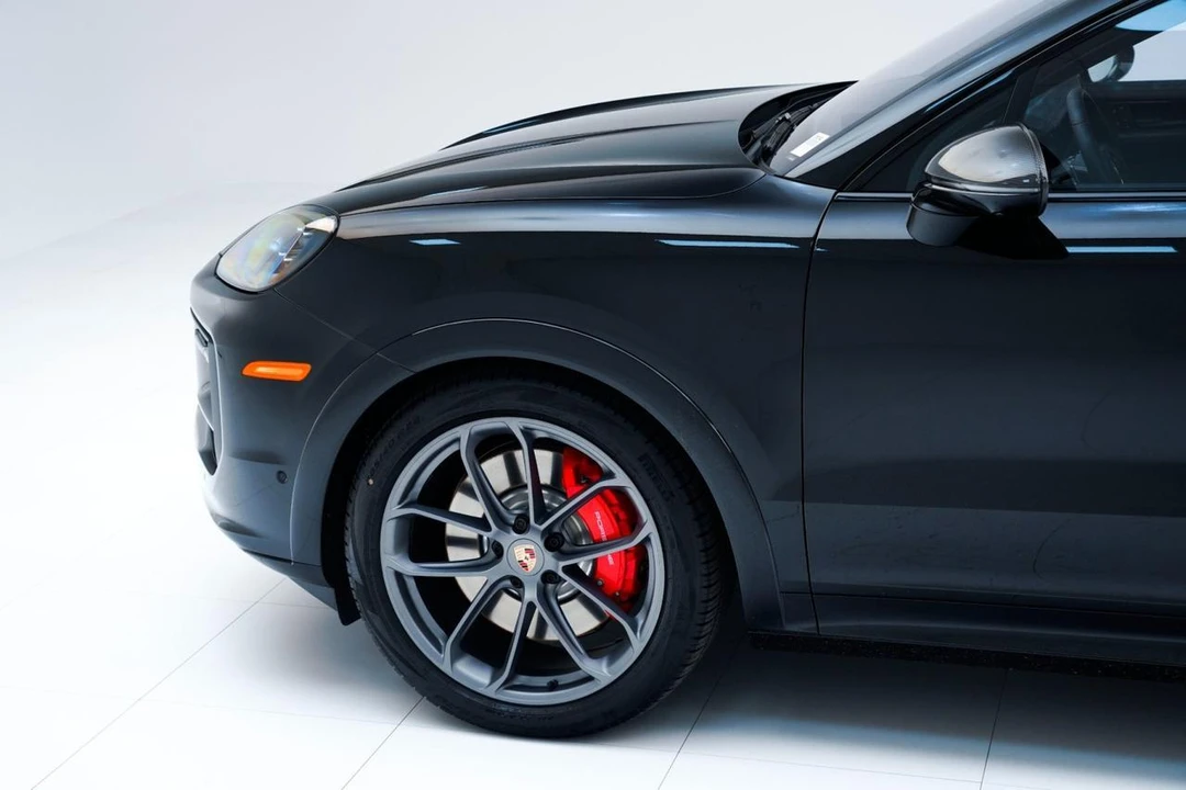 2026 Porsche - Image 11 of 31