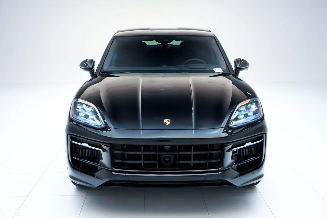 2026 Porsche - Image 6 of 31