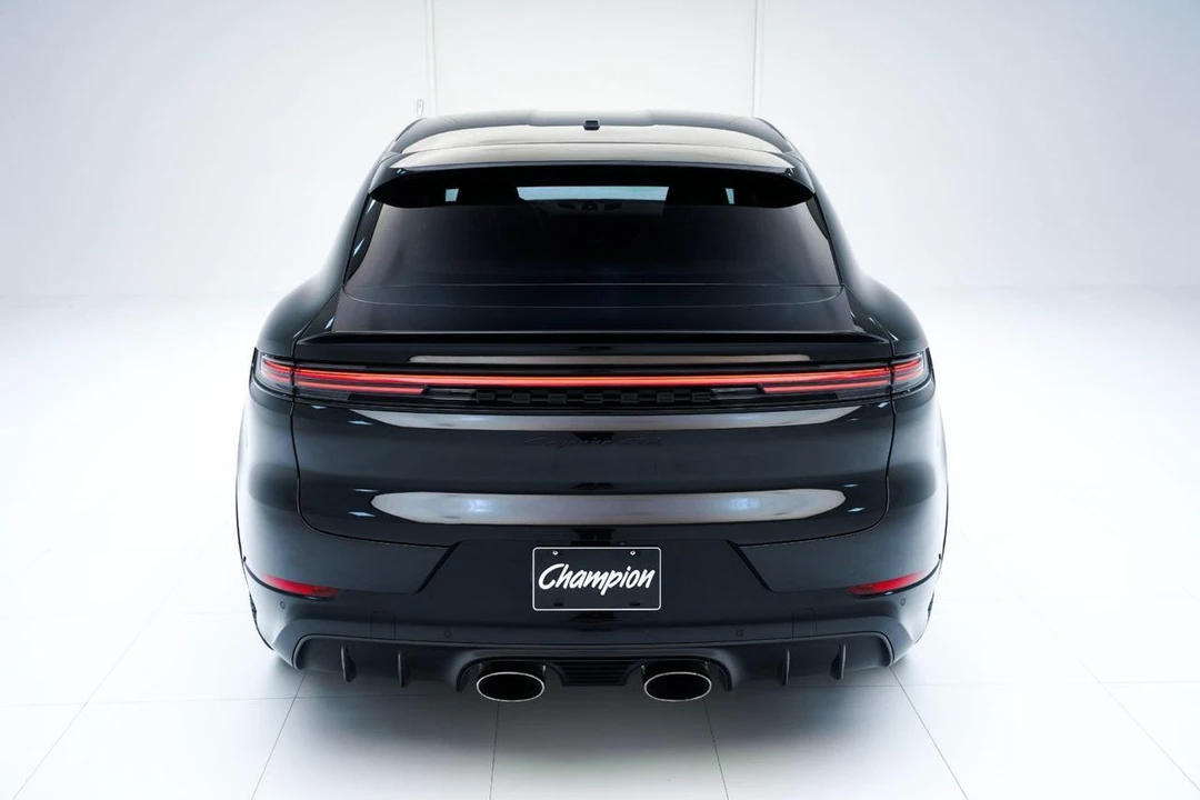 2026 Porsche - Image 10 of 31