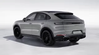 2026 Porsche 9Y0/9Y3 Cayenne GTS - Image 17 of 31
