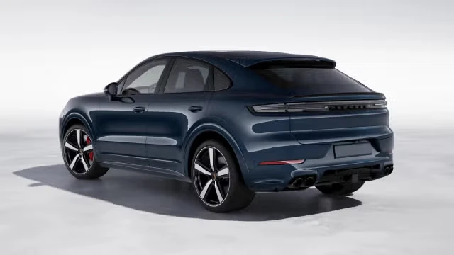 2026 Porsche 9Y0/9Y3 Cayenne GTS - Image 18 of 31