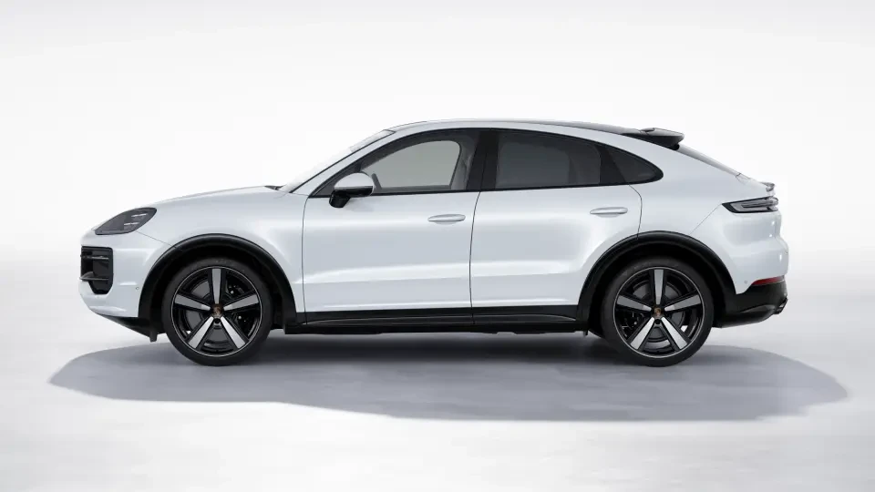 2026 Porsche 9Y0/9Y3 Cayenne GTS - Image 15 of 30