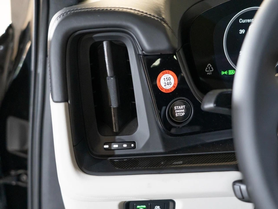 2026 Porsche 9Y0/9Y3 Cayenne GTS - Image 24 of 29