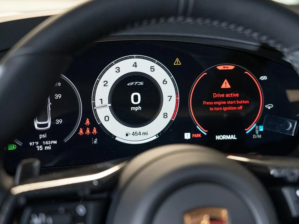 2026 Porsche 9Y0/9Y3 Cayenne GTS - Image 19 of 29