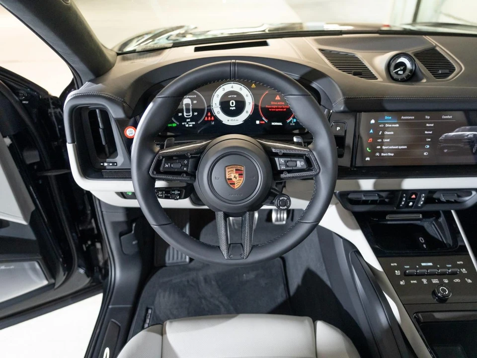 2026 Porsche 9Y0/9Y3 Cayenne GTS - Image 28 of 29