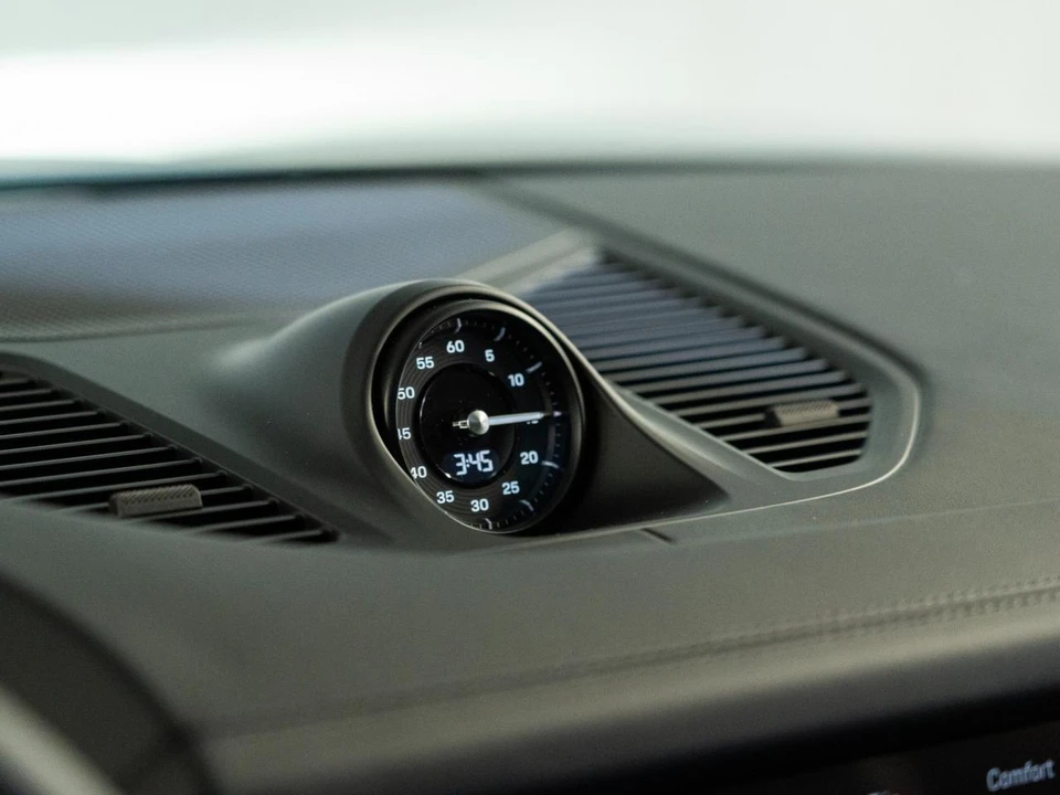 2026 Porsche 9Y0/9Y3 Cayenne GTS - Image 19 of 28