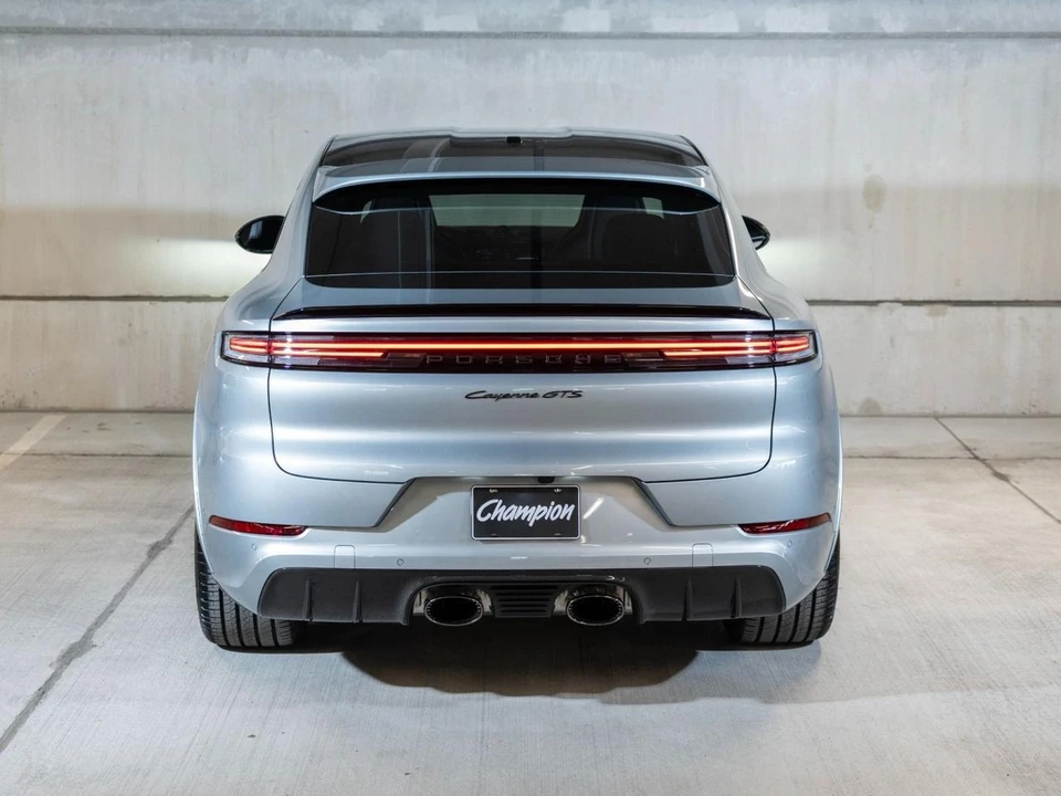 2026 Porsche 9Y0/9Y3 Cayenne GTS - Image 10 of 28