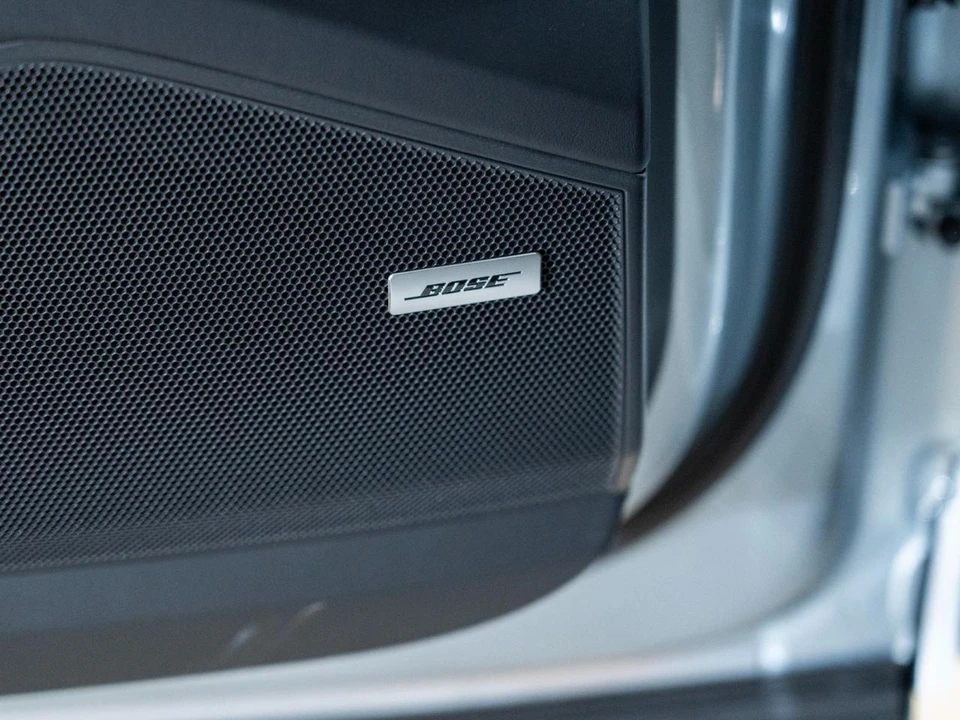 2026 Porsche 9Y0/9Y3 Cayenne GTS - Image 17 of 28
