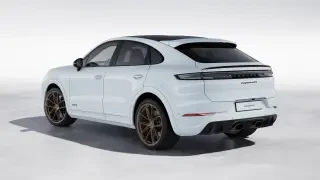 2026 Porsche 9Y0/9Y3 Cayenne GTS - Image 21 of 31