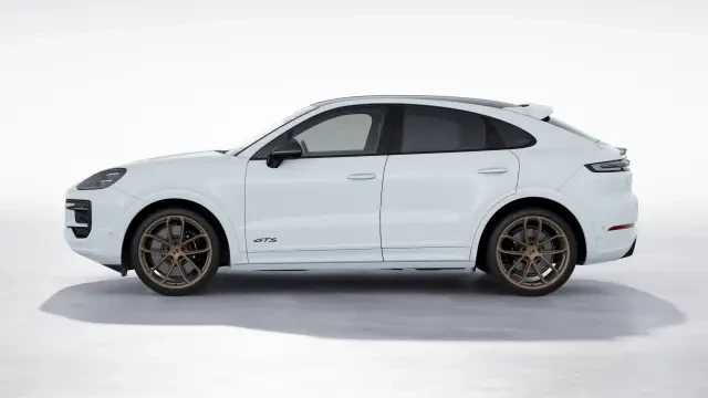 2026 Porsche 9Y0/9Y3 Cayenne GTS - Image 14 of 31