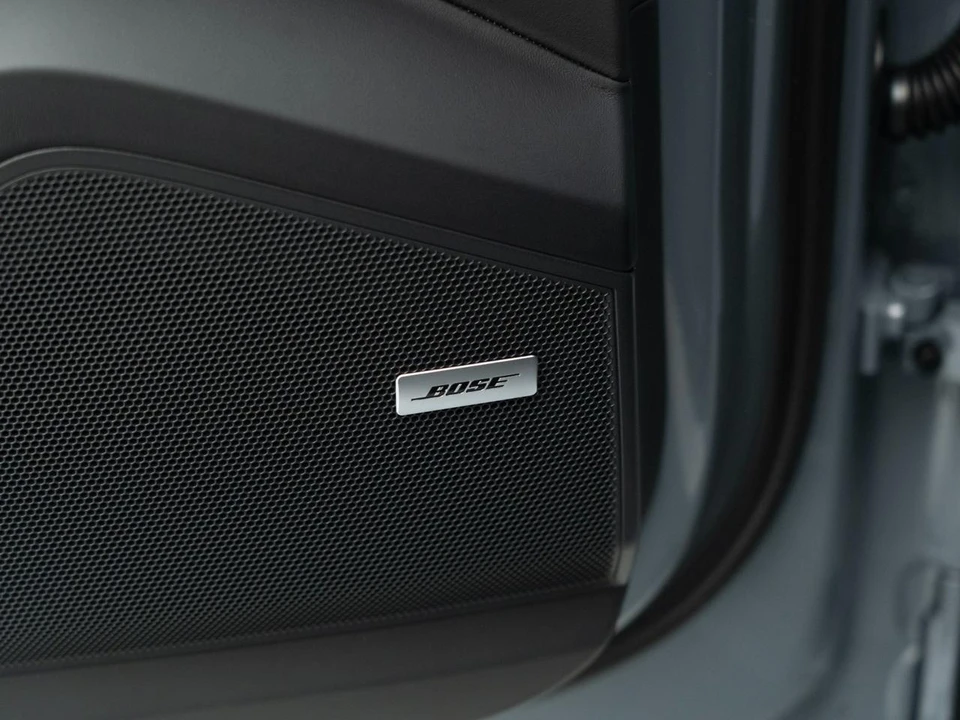 2026 Porsche 9Y0/9Y3 Cayenne GTS - Image 23 of 31