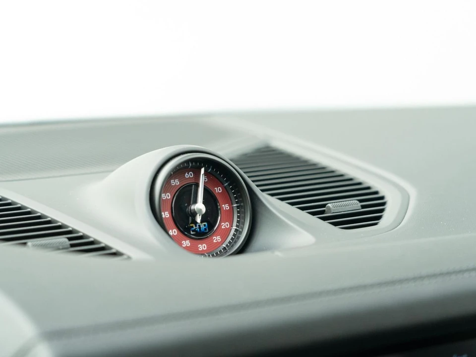 2026 Porsche 9Y0/9Y3 Cayenne GTS - Image 25 of 31