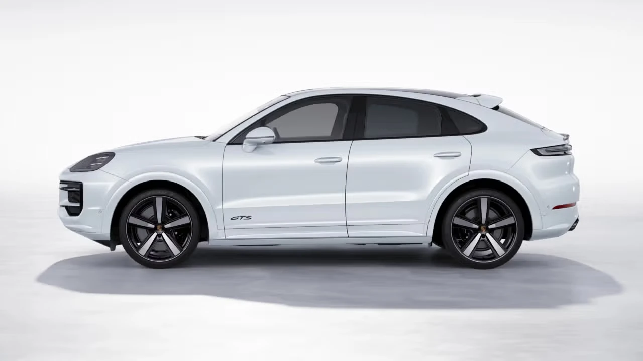 2026 Porsche 9Y0/9Y3 Cayenne GTS - Image 12 of 31