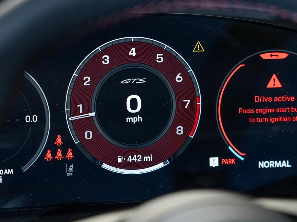 2026 Porsche 9Y0/9Y3 Cayenne GTS - Image 19 of 29
