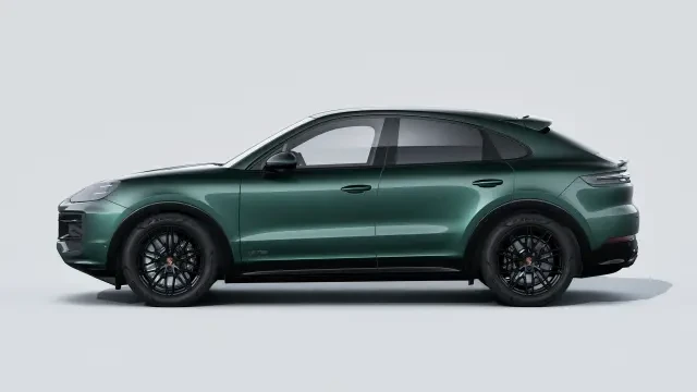 2026 Porsche 9Y0/9Y3 Cayenne Coupe - Image 14 of 30