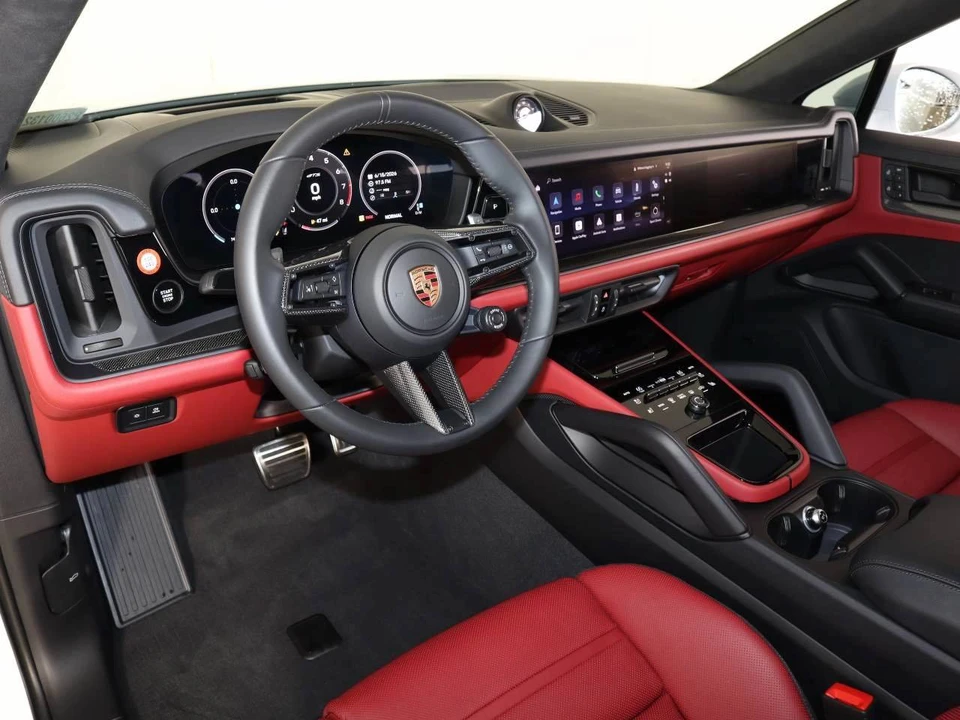 2026 Porsche 9Y0/9Y3 Cayenne GTS - Image 4 of 5