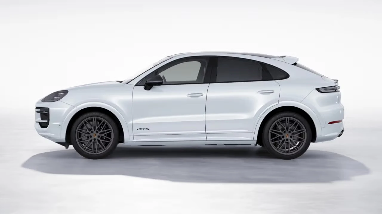 2026 Porsche 9Y0/9Y3 Cayenne GTS - Image 12 of 31