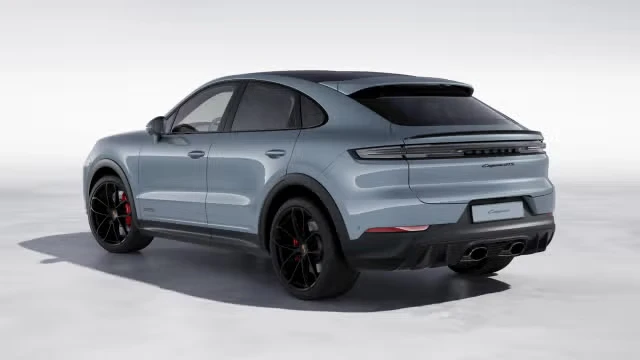 2026 Porsche 9Y0/9Y3 Cayenne GTS - Image 18 of 31