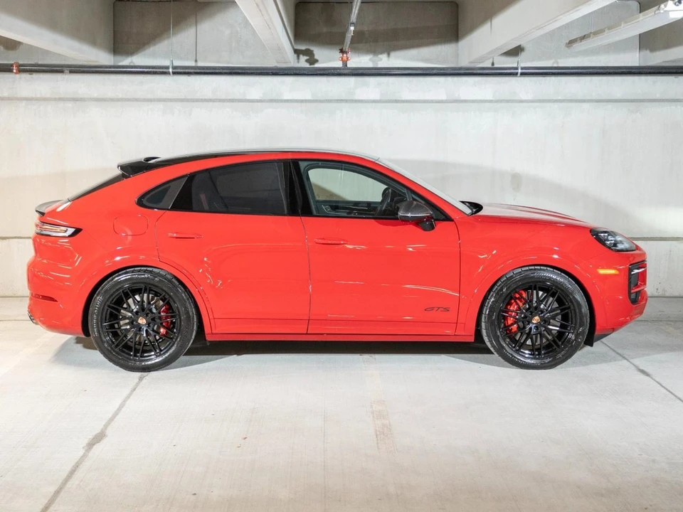 2026 Porsche 9Y0/9Y3 Cayenne GTS - Image 8 of 31