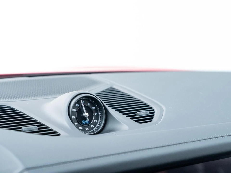 2026 Porsche 9Y0/9Y3 Cayenne GTS - Image 22 of 31