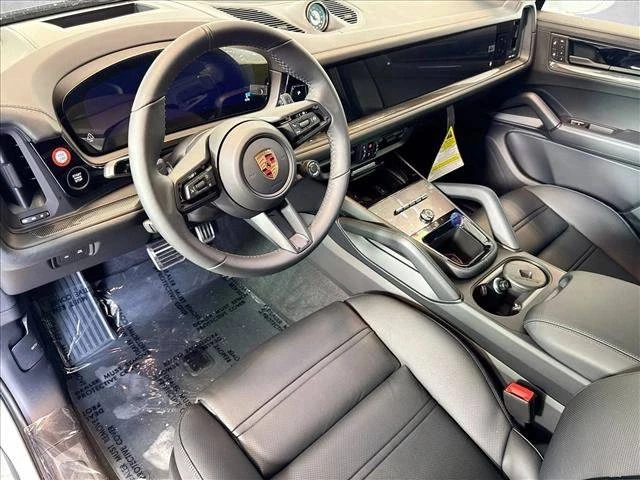 2026 Porsche 9Y0/9Y3 Cayenne GTS - Image 4 of 5