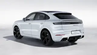 2026 Porsche 9Y0/9Y3 Cayenne GTS - Image 21 of 31