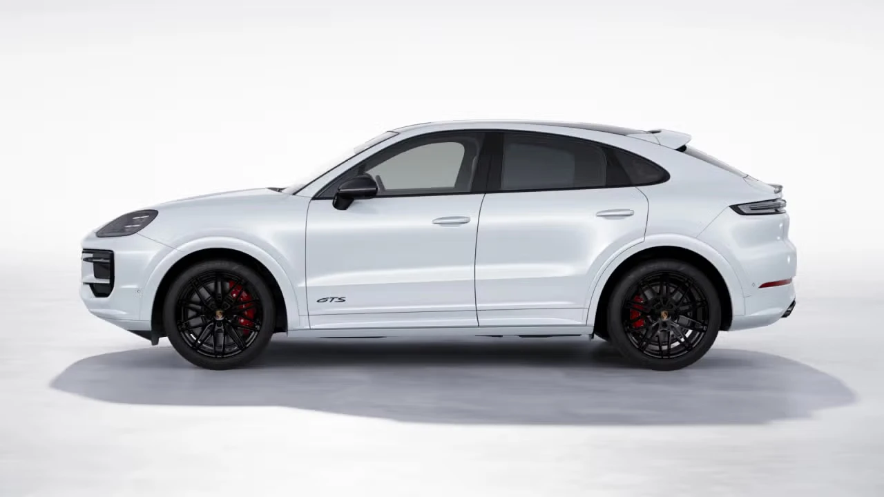 2026 Porsche 9Y0/9Y3 Cayenne GTS - Image 12 of 31