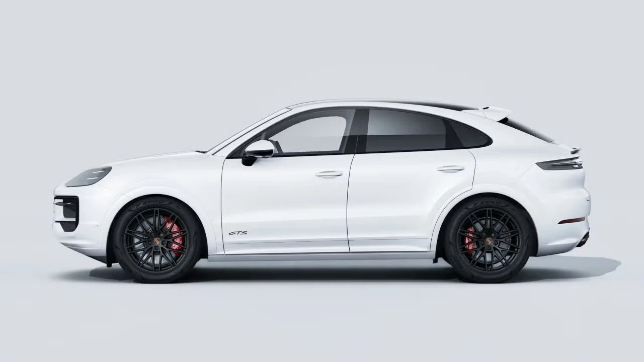 2026 Porsche 9Y0/9Y3 Cayenne GTS - Image 12 of 31
