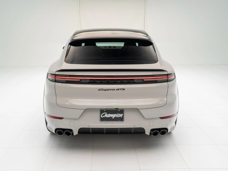 2026 Porsche 9Y0/9Y3 Cayenne GTS - Image 10 of 31