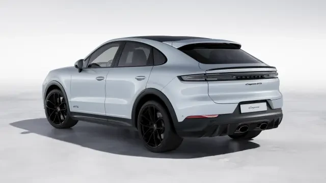 2026 Porsche 9Y0/9Y3 Cayenne GTS - Image 22 of 31