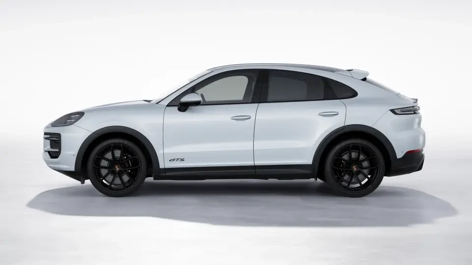2026 Porsche 9Y0/9Y3 Cayenne GTS - Image 15 of 31