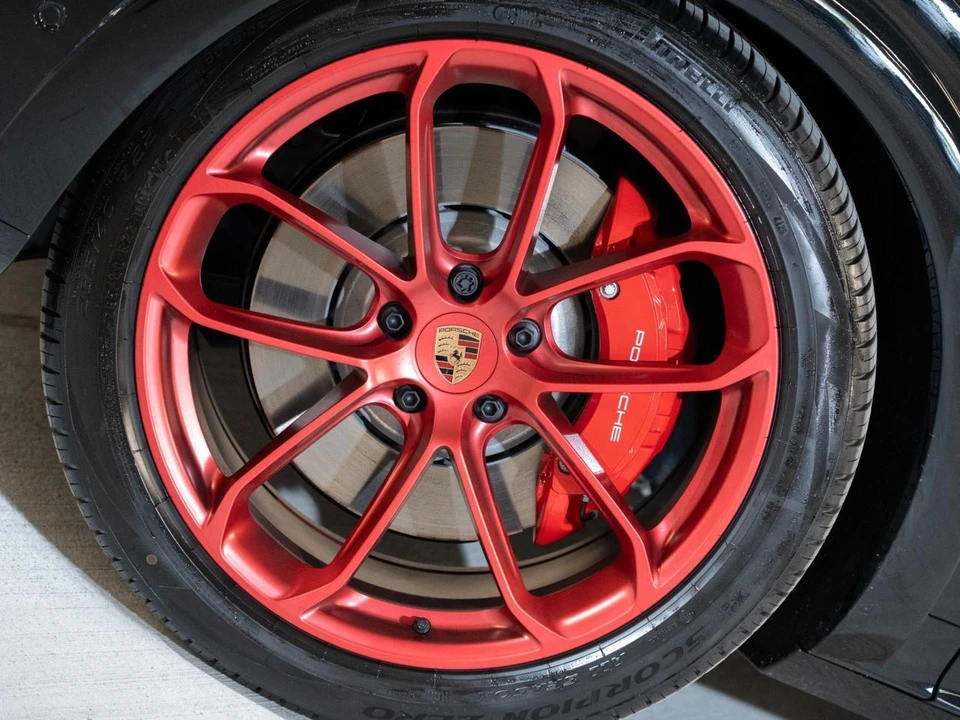 2026 Porsche 9Y0/9Y3 Cayenne GTS - Image 11 of 29