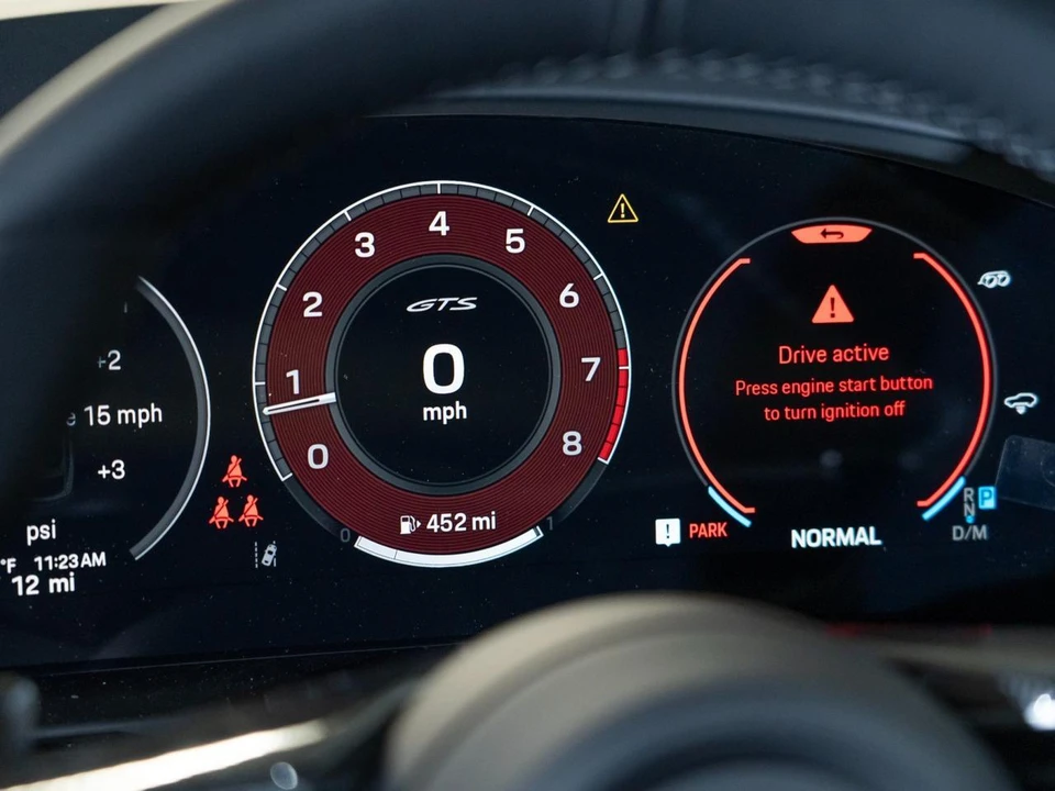 2026 Porsche 9Y0/9Y3 Cayenne GTS - Image 18 of 29