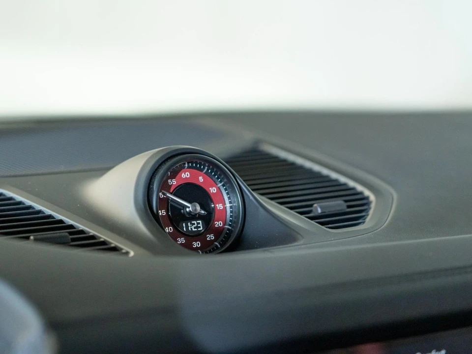 2026 Porsche 9Y0/9Y3 Cayenne GTS - Image 19 of 29