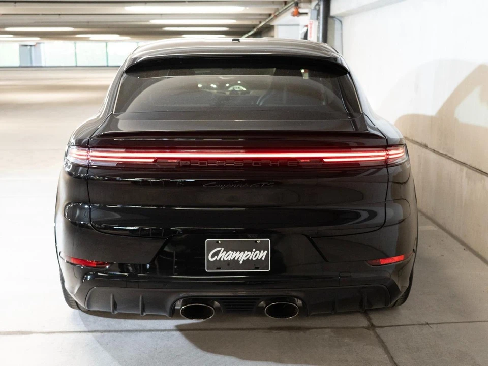 2026 Porsche 9Y0/9Y3 Cayenne GTS - Image 10 of 29