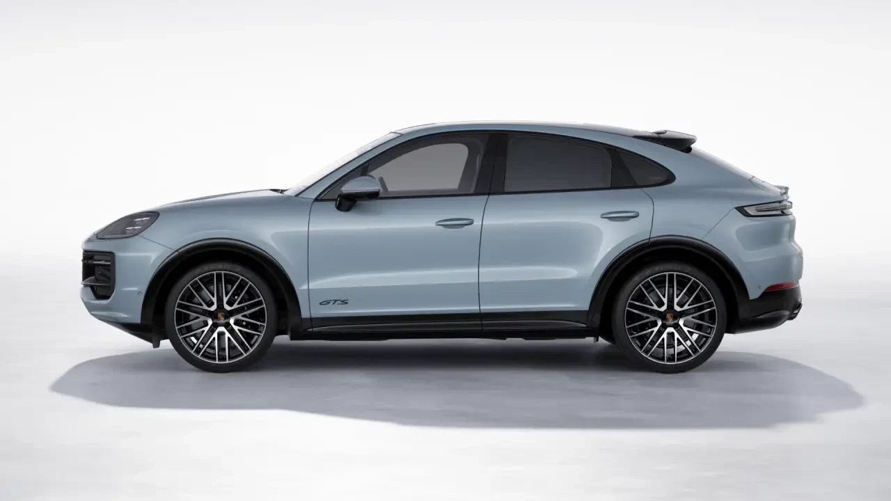 2026 Porsche 9Y0/9Y3 Cayenne GTS - Image 16 of 21
