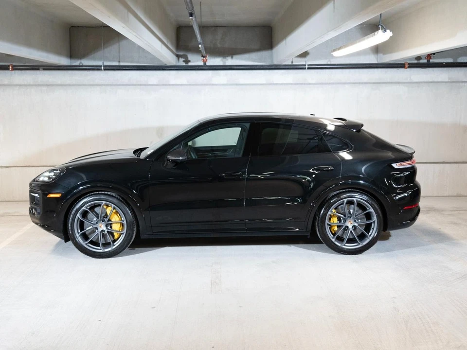 2026 Porsche 9Y0/9Y3 Cayenne GTS - Image 2 of 29