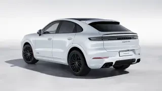 2026 Porsche 9Y0/9Y3 Cayenne GTS - Image 21 of 31