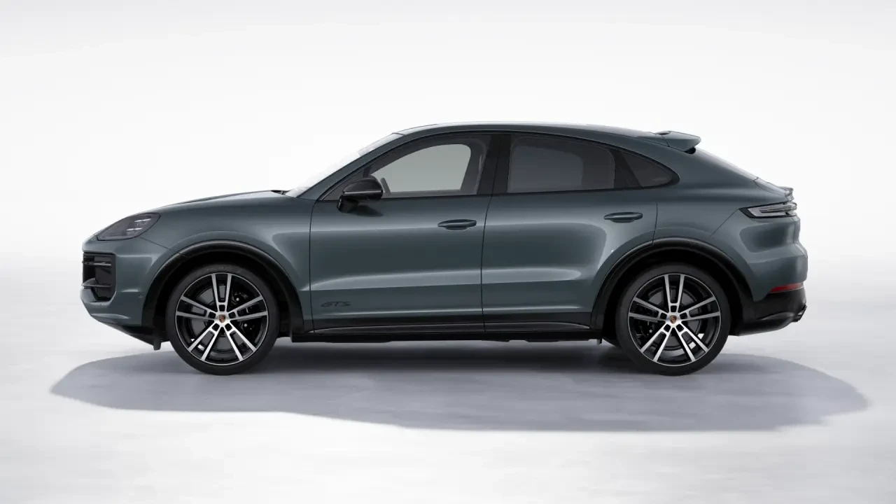 2026 Porsche 9Y0/9Y3 Cayenne GTS - Image 16 of 30