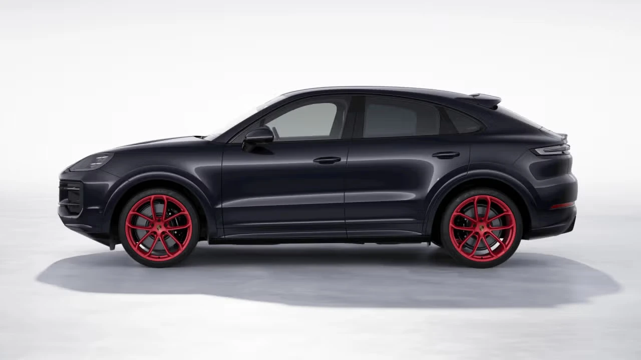 2026 Porsche 9Y0/9Y3 Cayenne GTS - Image 12 of 31