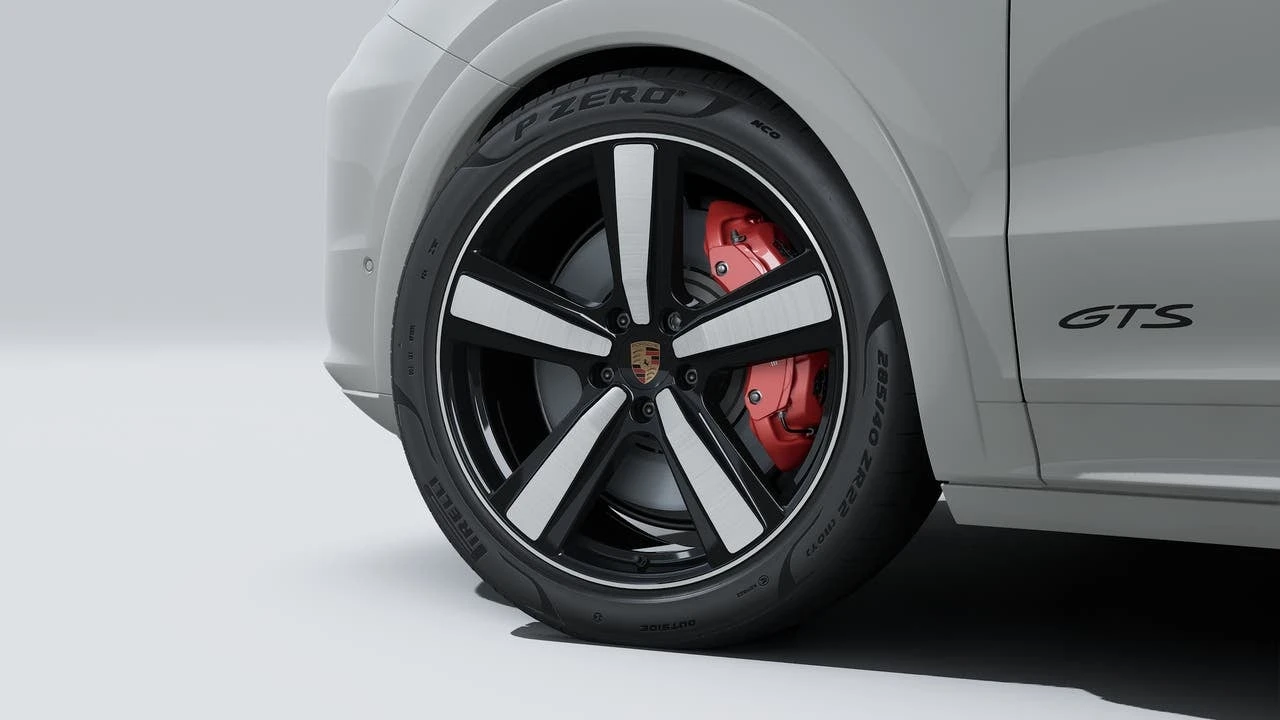 2026 Porsche 9Y0/9Y3 Cayenne GTS - Image 10 of 14