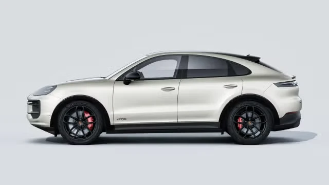 2026 Porsche 9Y0/9Y3 Cayenne GTS - Image 11 of 31