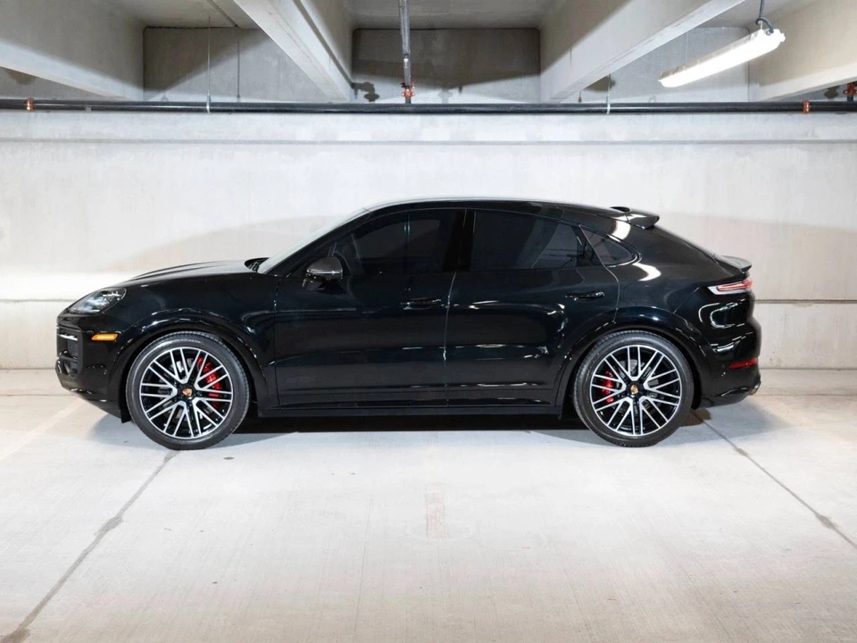 2026 Porsche 9Y0/9Y3 Cayenne GTS - Image 2 of 5