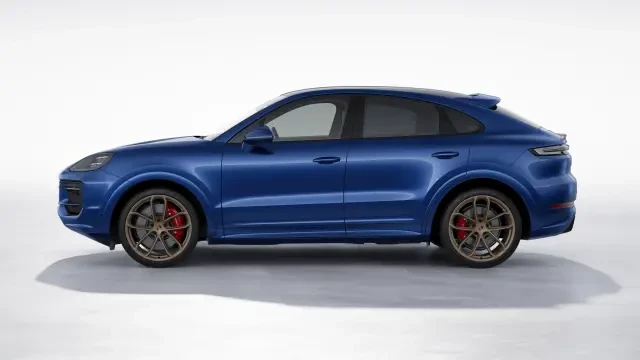 2026 Porsche 9Y0/9Y3 Cayenne GTS - Image 14 of 31