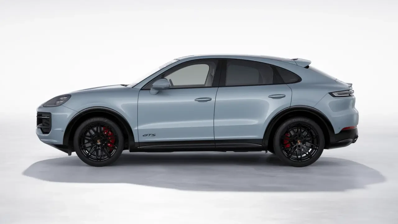 2026 Porsche 9Y0/9Y3 Cayenne GTS - Image 16 of 30