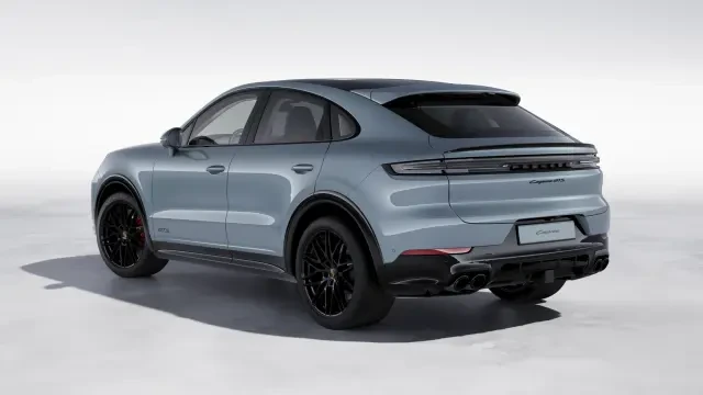 2026 Porsche 9Y0/9Y3 Cayenne GTS - Image 22 of 30