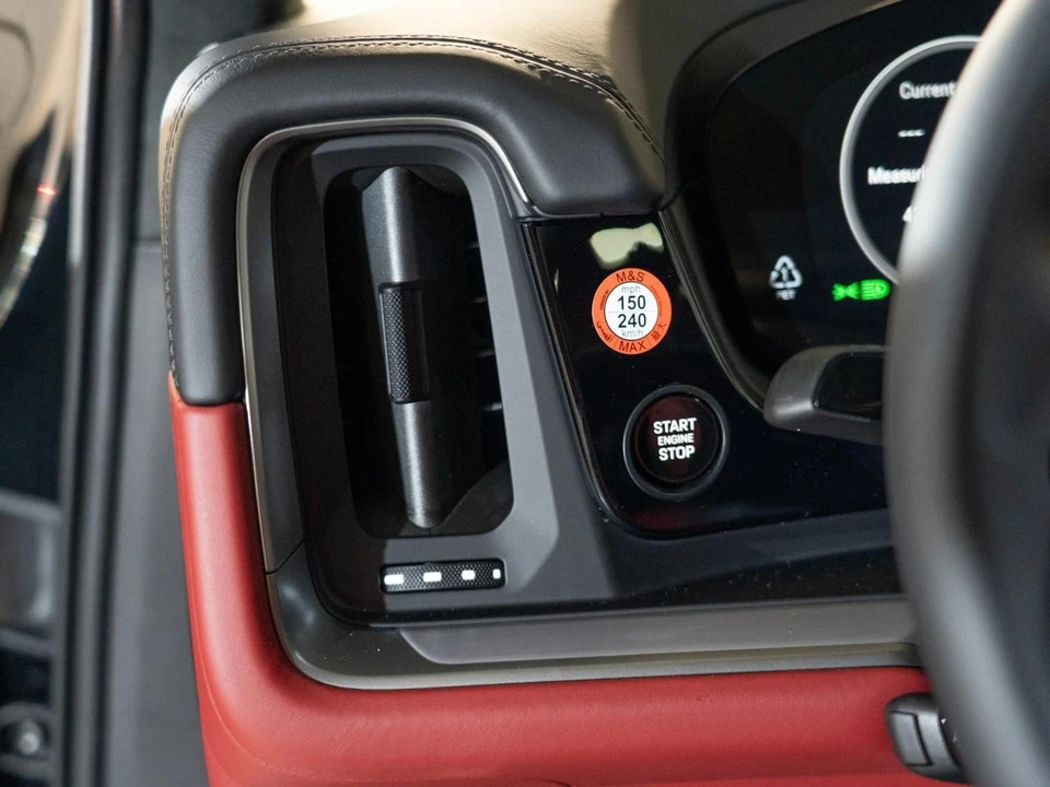2026 Porsche 9Y0/9Y3 Cayenne GTS - Image 24 of 29