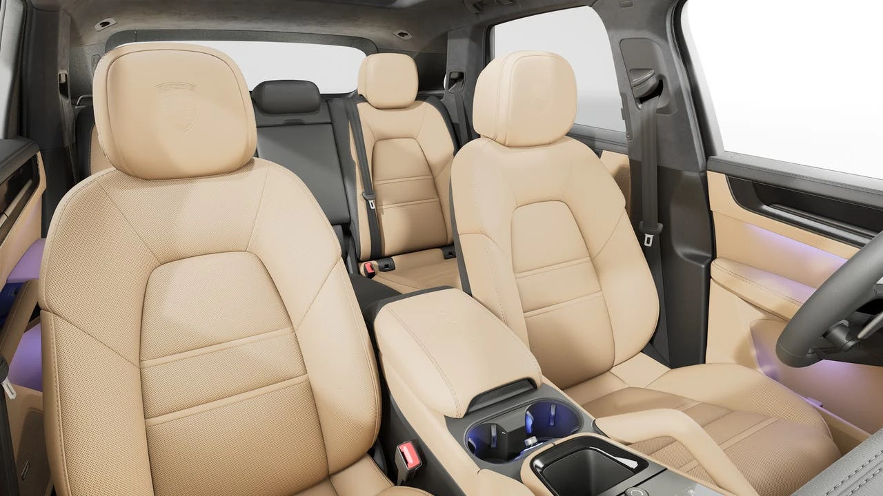 2026 Porsche 9Y0/9Y3 Cayenne GTS - Image 12 of 14