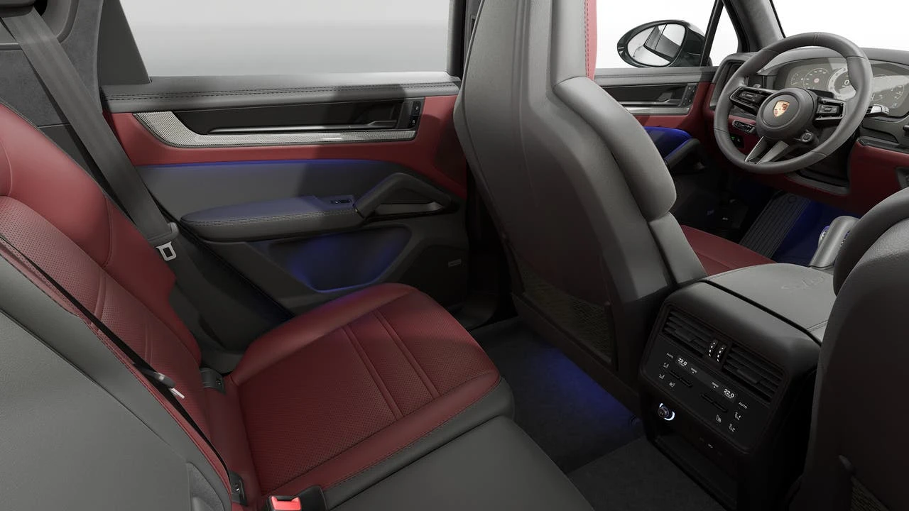 2026 Porsche 9Y0/9Y3 Cayenne GTS - Image 14 of 14
